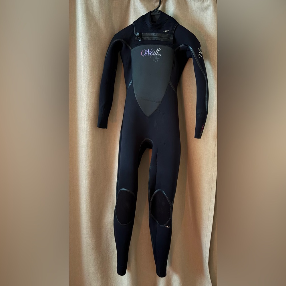 O'Neill Women’s Black Wetsuit 5:4